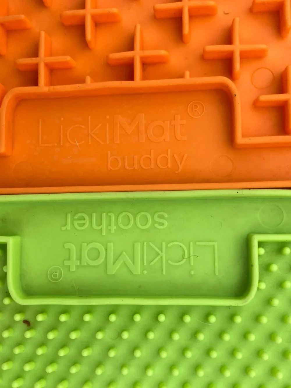 ✨ LickiMat Classic Duo | Soother (Green) & Buddy (Orange) ✨
